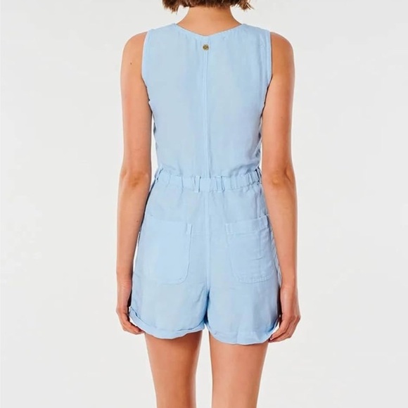 [L]Rip Curl Panoma Linen Blend Romper Light Blue Sleeveless Button rolled Hem - Picture 2 of 11
